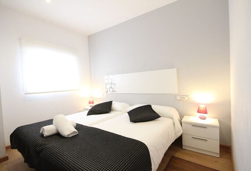 Apartamentos Tito San Agustin