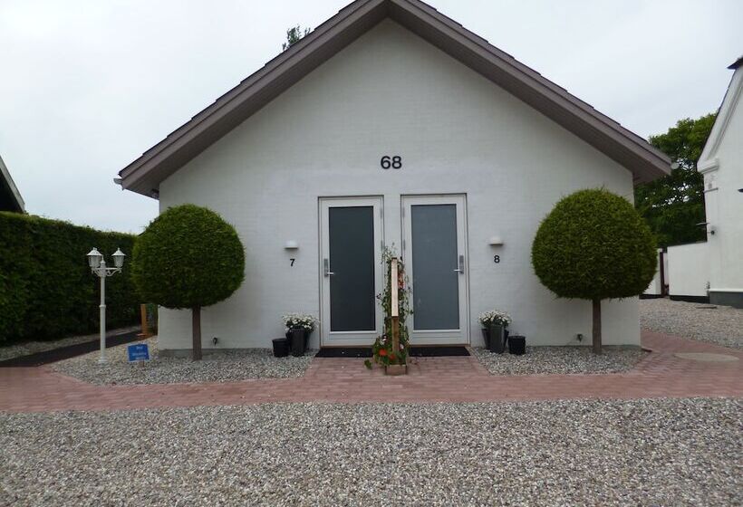 Bed and Breakfast Engholmbb