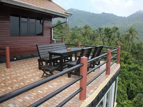 Hotel Apichada Villa