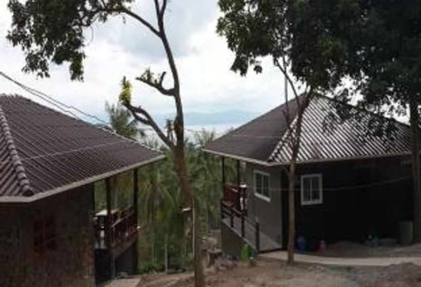 Hotel Apichada Villa