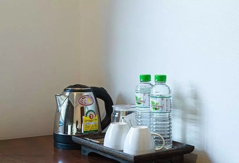 ホテル Archaic House