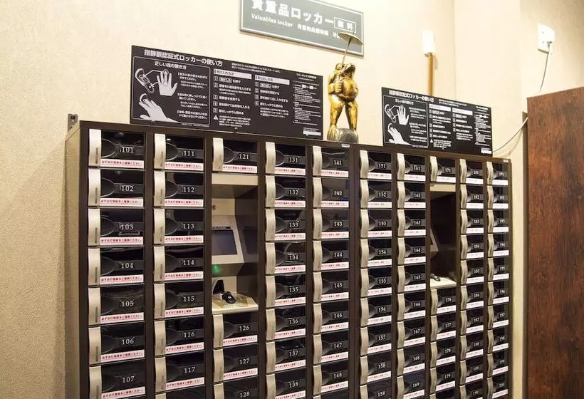 هتل کپسول Anshin Oyado Shinjuku Ekimaeten