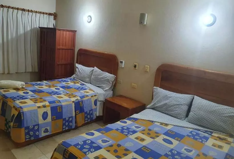 Отель Kootznoowoo