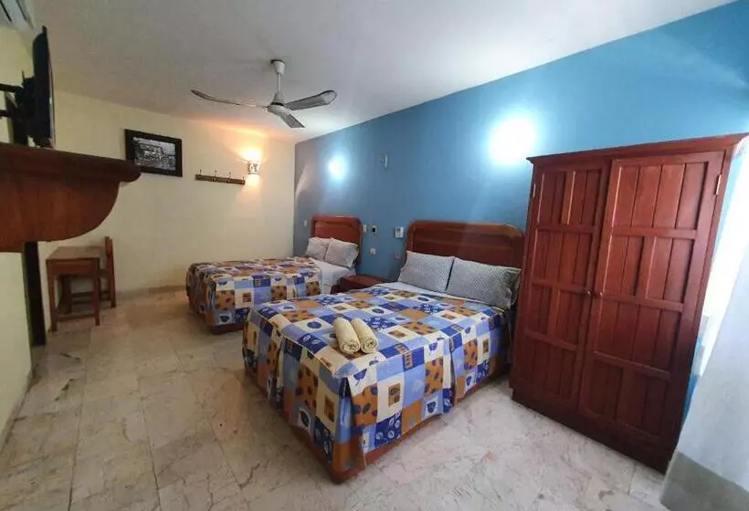 Отель Kootznoowoo