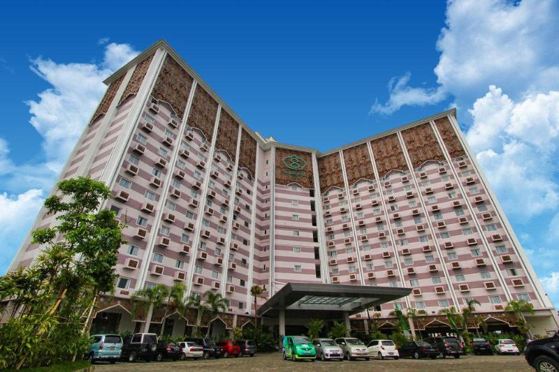 Hotel Lorin Syariah  Solo