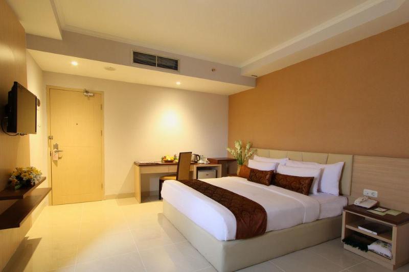 Hotel Lorin Syariah  Solo