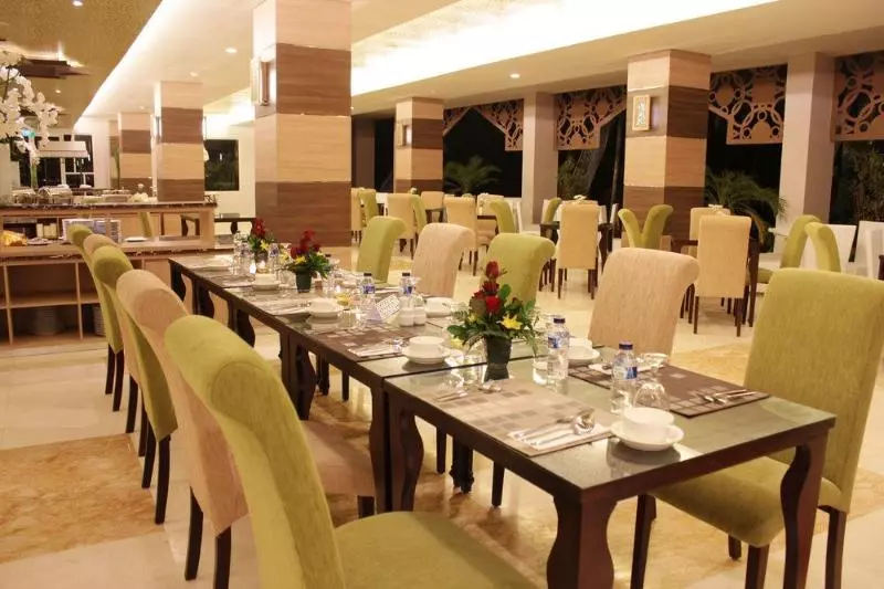 ホテル Lorin Syariah Solo