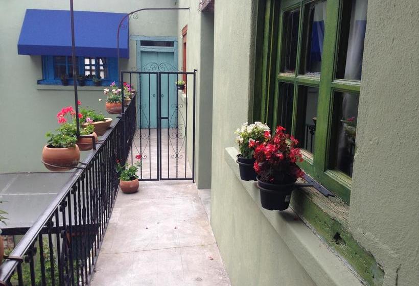 هتل Meson Sacristia De La Soledad