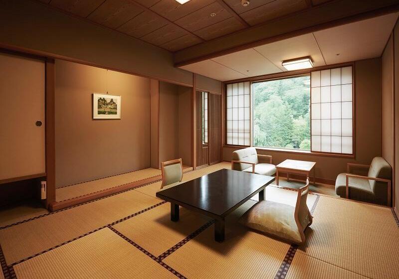 فندق Oushuku Onsen Choeikan