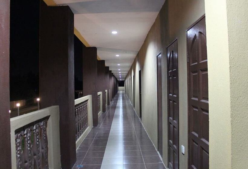 فندق Quinara Al Safir Resort