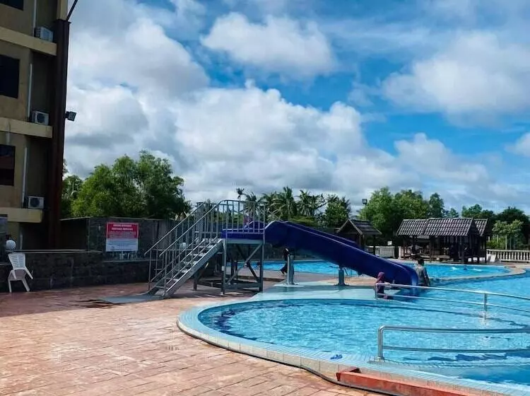 ホテル Quinara Al Safir Resort