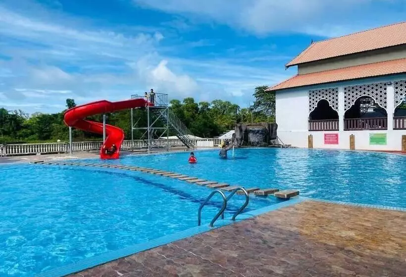 ホテル Quinara Al Safir Resort