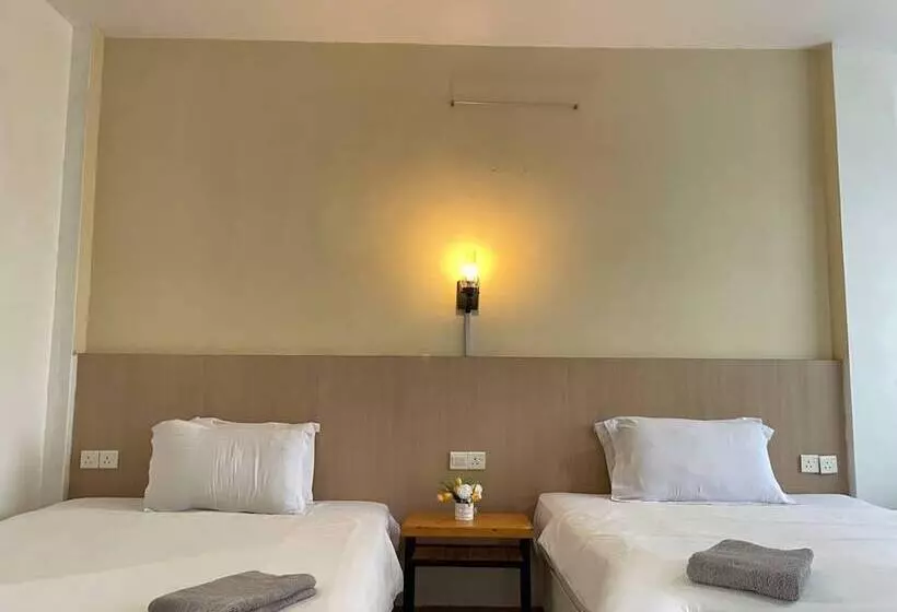 ホテル Quinara Al Safir Resort