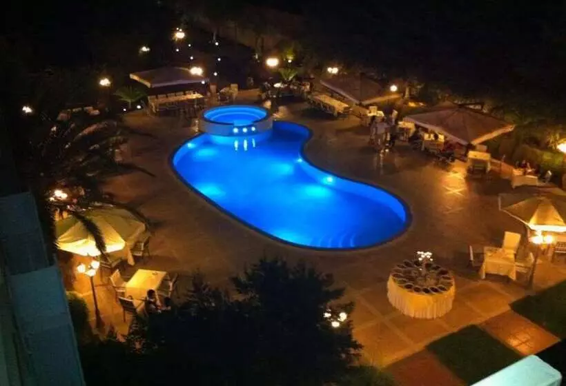 فندق Ristorante Paradise