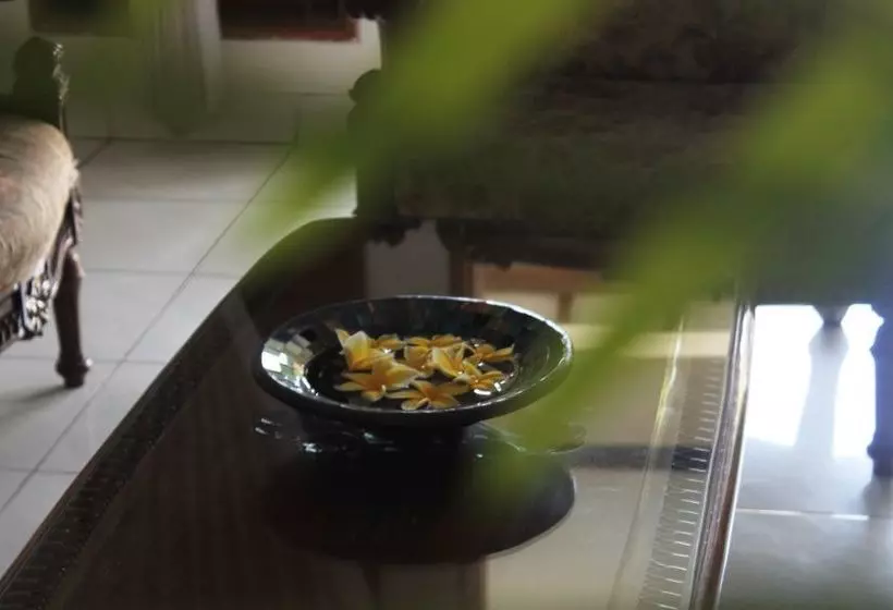 Hotel Santo Guest House