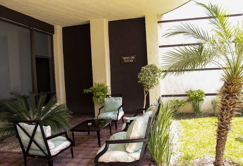 בית מלון כפרי Soleil Business Class Celaya