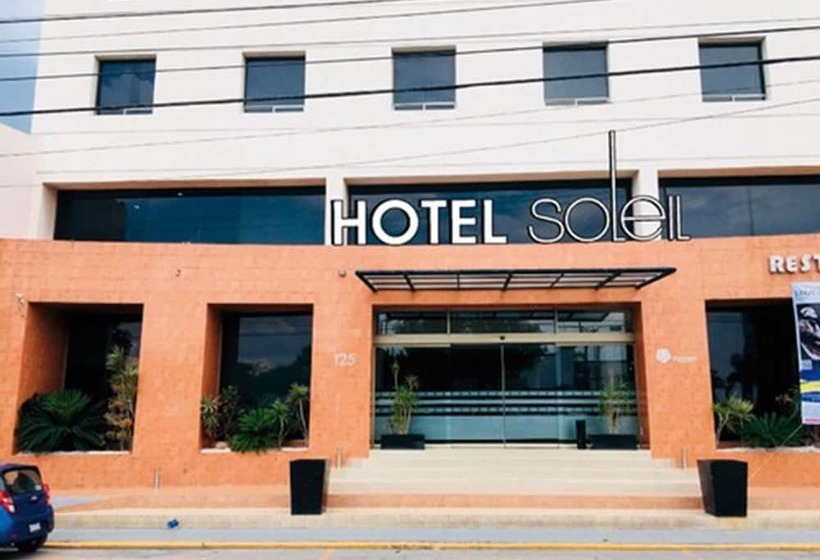 בית מלון כפרי Soleil Business Class Celaya