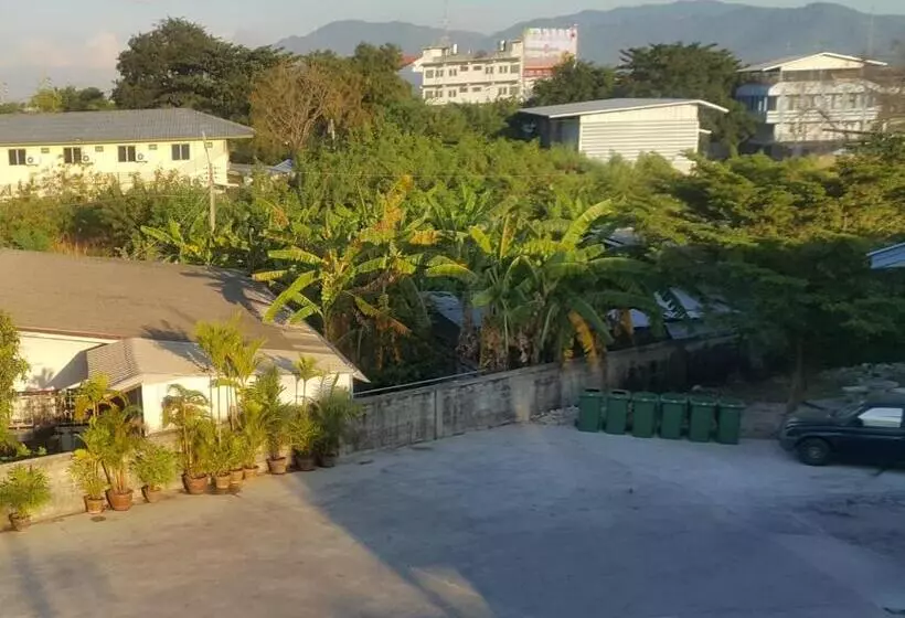 Отель Sorworakit