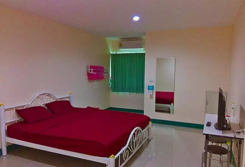 Отель Sorworakit