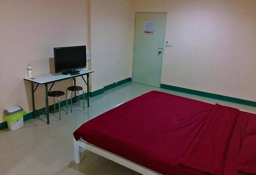 Отель Sorworakit