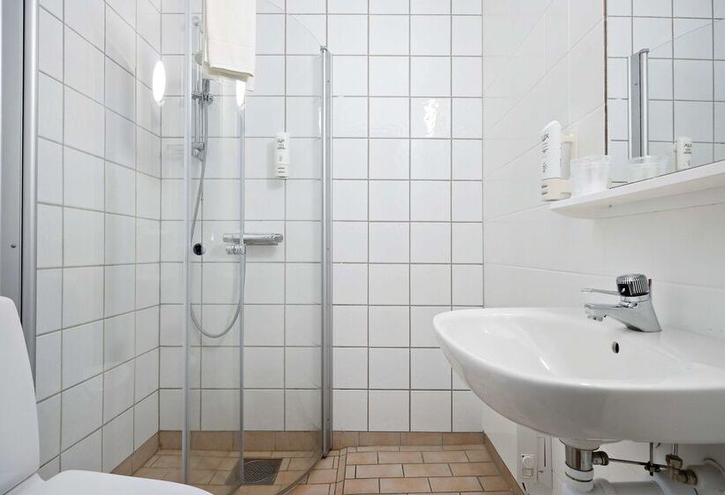 Sure Hotel By Best Western Lagan