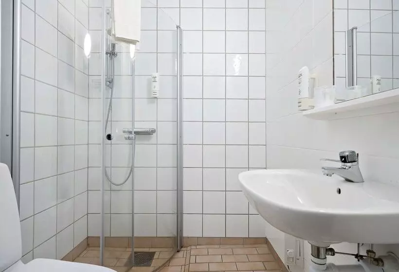 Sure Hotel By Best Western Lagan