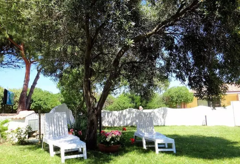 هتل La Tartaruga Bianca