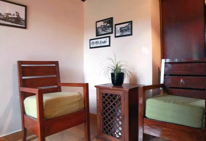 Pension Dalat Train Villa