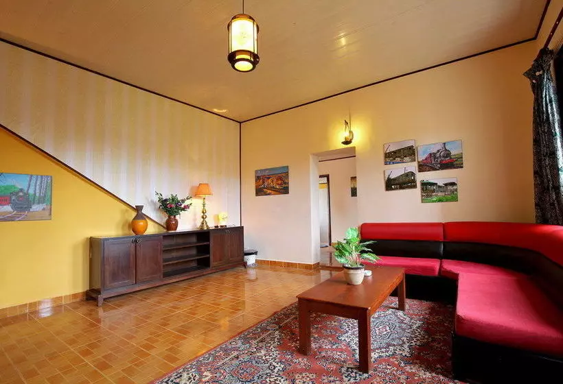 Pension Dalat Train Villa
