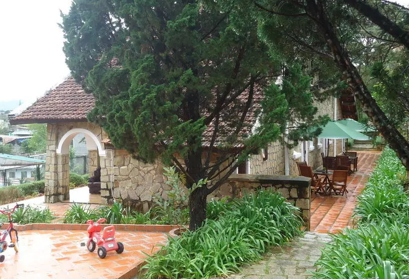 Pension Dalat Train Villa