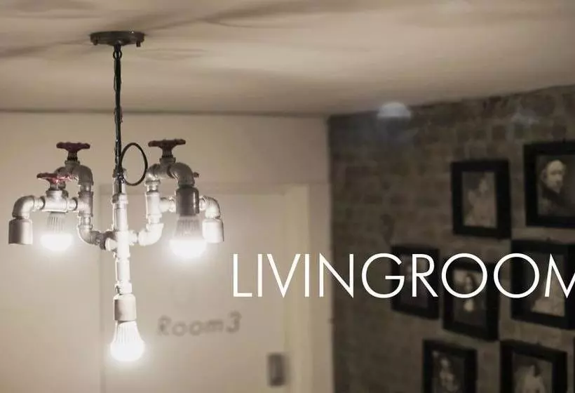 פנסיון Space Torra