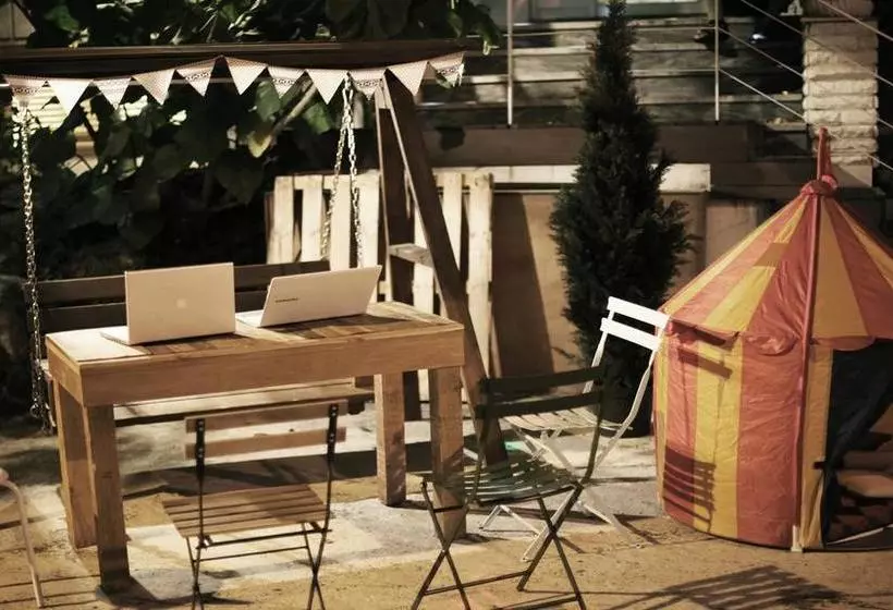 פנסיון Space Torra