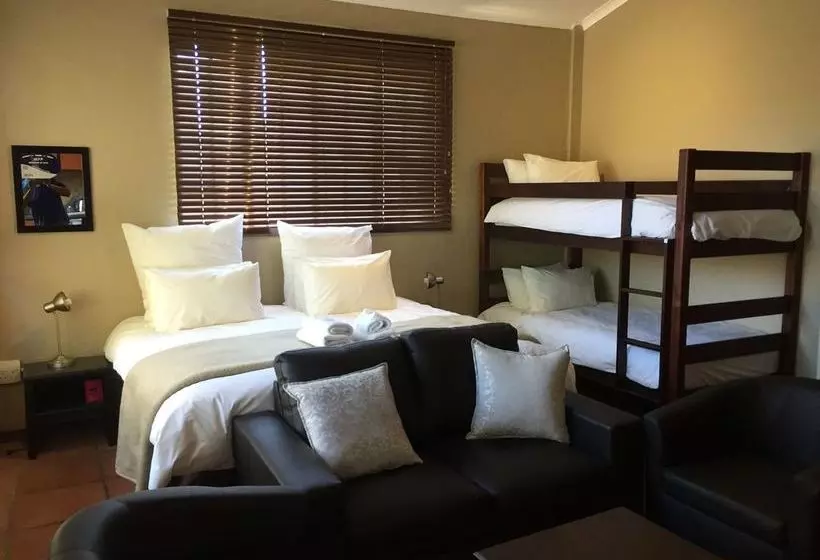 펜션 Treelands Estate Dullstroom