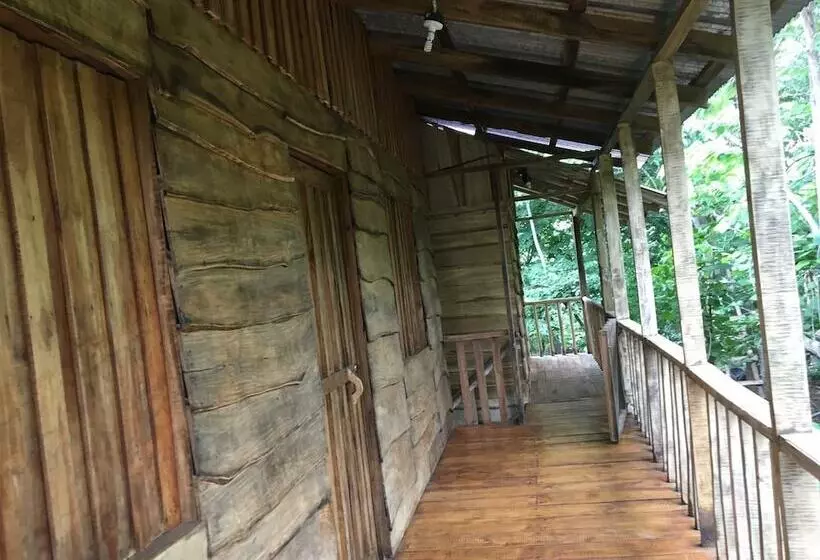 هتل Finca Avellanas