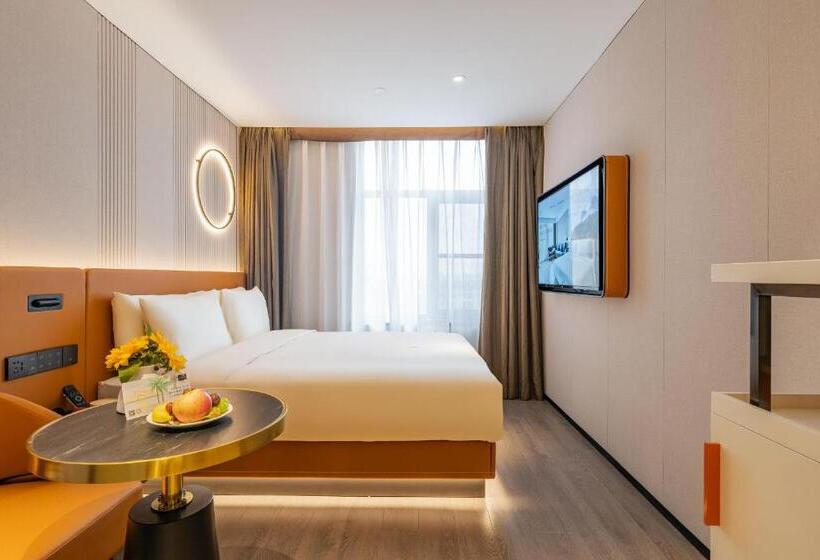 Atour Hotel Beijing Tiananmen Wangfujing Pedestrian