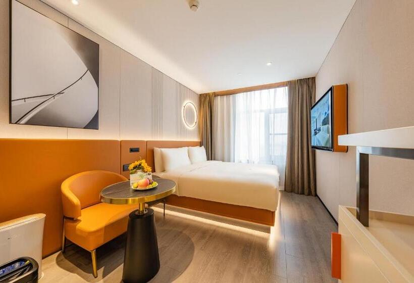 Atour Hotel Beijing Tiananmen Wangfujing Pedestrian