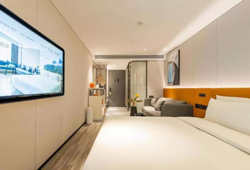 Atour Hotel Beijing Tiananmen Wangfujing Pedestrian