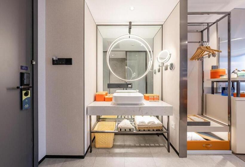 Atour Hotel Beijing Tiananmen Wangfujing Pedestrian