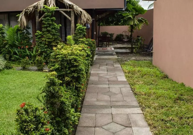 هاستل La Choza Inn