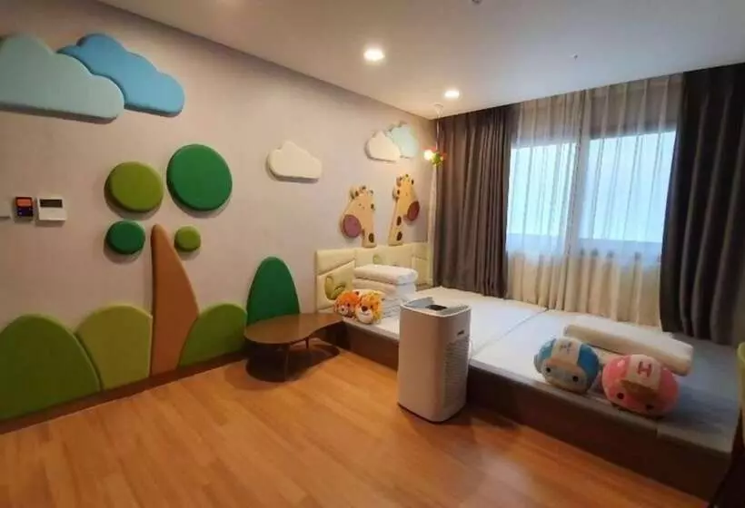 Общежитие Silla Boutique Hotel Premium