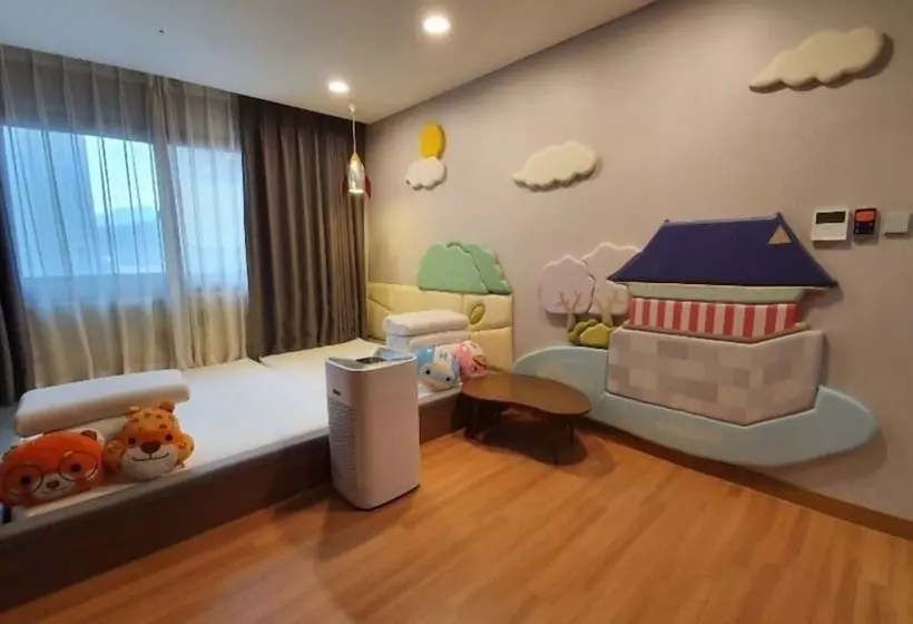 Общежитие Silla Boutique Hotel Premium