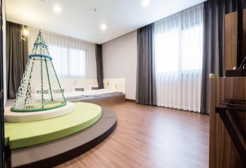 Общежитие Silla Boutique Hotel Premium