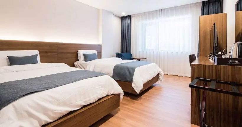 Общежитие Silla Boutique Hotel Premium