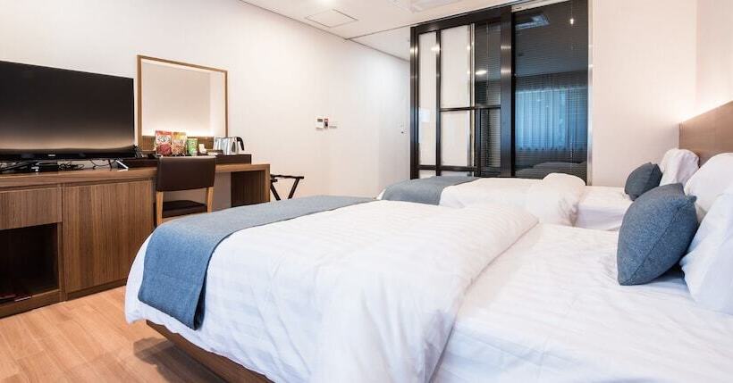 Общежитие Silla Boutique Hotel Premium