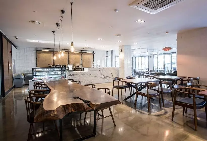 Общежитие Silla Boutique Hotel Premium