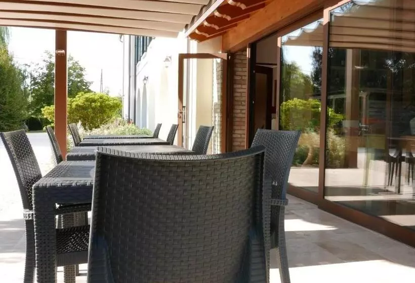 تختخواب و صبحانه Ca' Gemma