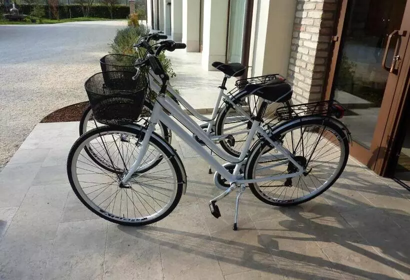 تختخواب و صبحانه Ca' Gemma