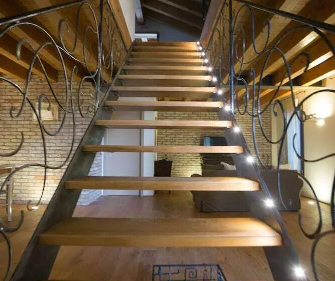 تختخواب و صبحانه Ca' Gemma