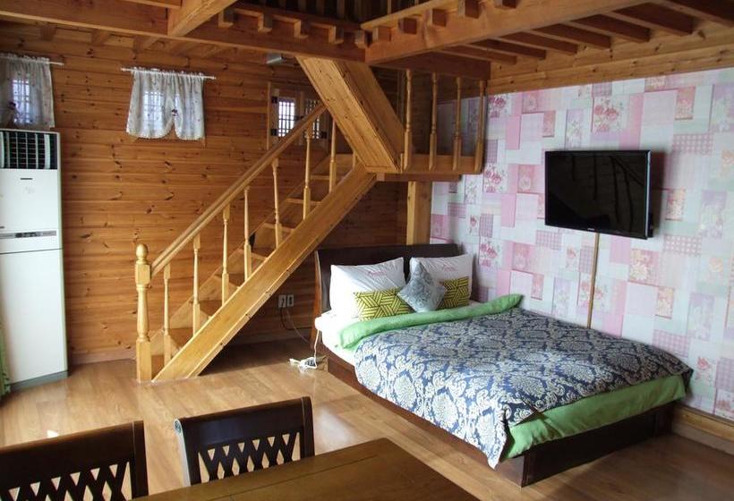 Bed and Breakfast Millennium Smile Pension