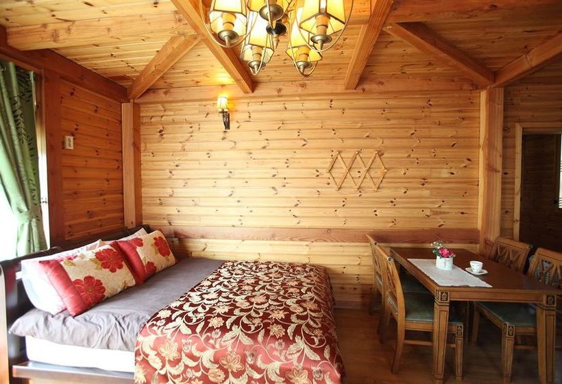 Bed and Breakfast Millennium Smile Pension